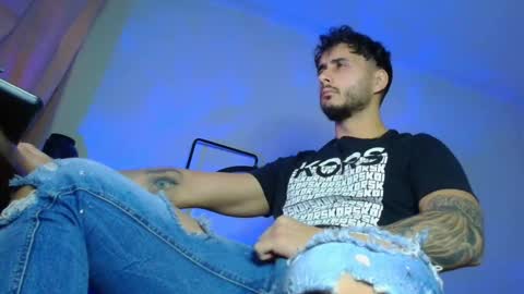 Snapshot of xandercagex chatting on November 27, 7:32 am XanderCageX online show from November 27, 7:32 am