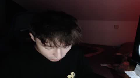 Snapshot of xandiigmusik chatting on October 16, 12:00 am rx4per online show from October 16, 12:00 am