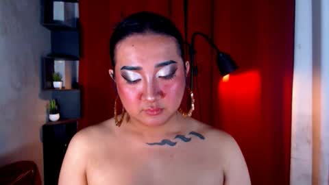 Nira   NOT INTO CHEAP GUYS  online show from March 26, 8:42 am