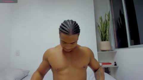 Snapshot of xavier_colleman chatting on October 31, 12:22 am Xavier online show from October 31, 12:22 am