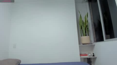 Snapshot of xavier_colleman chatting on November 20, 1:28 am Xavier online show from November 20, 1:28 am