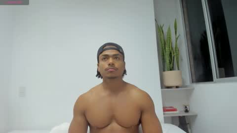 Snapshot of xavier_colleman chatting on November 28, 12:24 am Xavier online show from November 28, 12:24 am