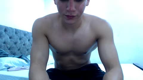 Snapshot of xbodyonfirex chatting on October 6, 9:23 pm max online show from October 6, 9:23 pm