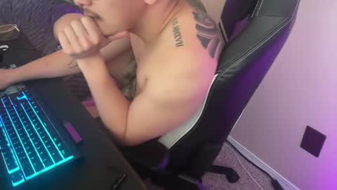 Snapshot of xburst chatting on February 22, 8:20 pm xburst online show from February 22, 8:20 pm