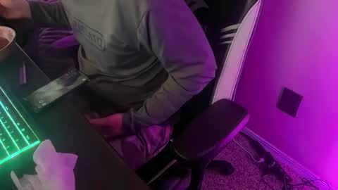 Snapshot of xburst chatting on February 23, 5:34 am xburst online show from February 23, 5:34 am