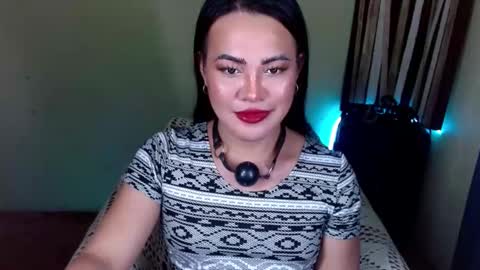 Snapshot of xcalisthra_69x chatting on November 26, 5:58 pm Godess Lucy online show from November 26, 5:58 pm