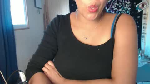 canela online show from May 28, 8:17 pm