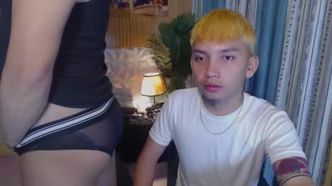 Snapshot of xcigbatecum chatting on September 16, 4:41 pm Charlie online show from September 16, 4:41 pm