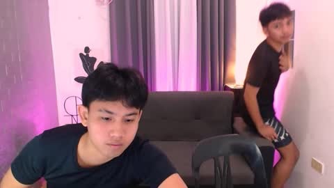 Snapshot of xcigbatecum chatting on October 1, 1:17 pm Charlie online show from October 1, 1:17 pm