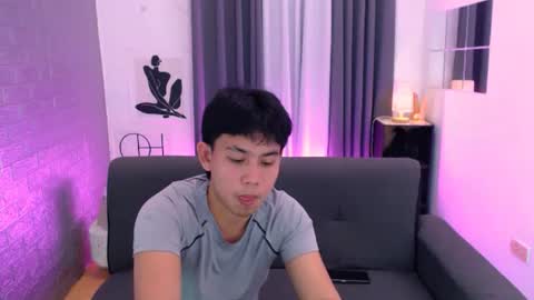 Snapshot of xcigbatecum chatting on October 2, 2:46 pm Charlie online show from October 2, 2:46 pm