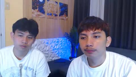 Snapshot of xcigbatecum chatting on November 9, 4:27 pm Charlie online show from November 9, 4:27 pm