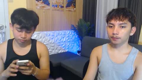 Snapshot of xcigbatecum chatting on November 12, 4:07 pm Charlie online show from November 12, 4:07 pm