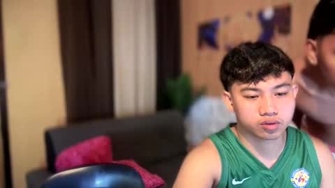 Snapshot of xcigbatecum chatting on November 13, 5:23 pm Charlie online show from November 13, 5:23 pm