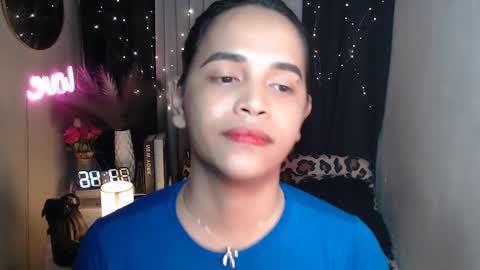 Snapshot of xclassylorainne chatting on December 29, 5:44 pm lorainne online show from December 29, 5:44 pm