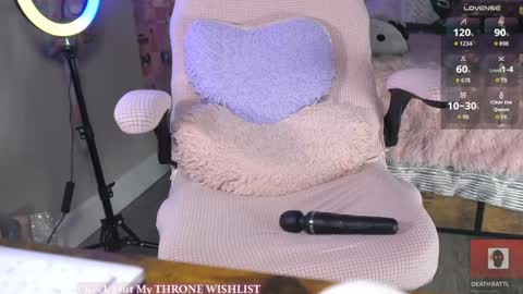 spoil me here  online show from March 15, 7:31 pm