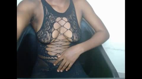 xcreamypussy online show from December 8, 4:35 am