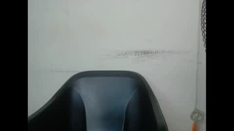 xcreamypussy online show from December 25, 5:05 am