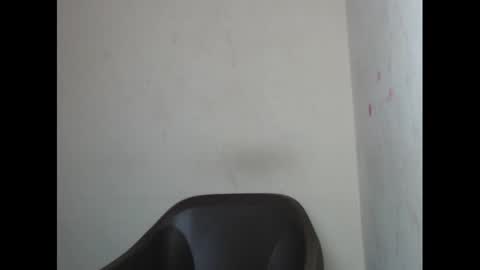 xcreamypussy online show from December 28, 5:35 pm