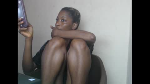 xcreamypussy online show from January 4, 9:43 am