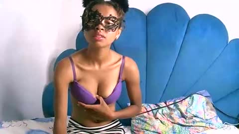 Snapshot of xenhuu chatting on December 19, 8:16 pm xenhuu online show from December 19, 8:16 pm