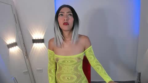 Snapshot of xgenesis_miller_ chatting on September 11, 11:05 pm Genesis online show from September 11, 11:05 pm