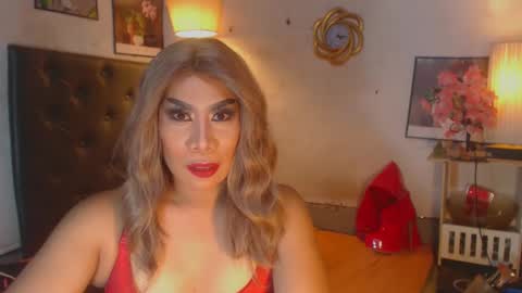 Snapshot of xhardcock2playx chatting on February 15, 6:33 am GODDESS KRISTEL online show from February 15, 6:33 am