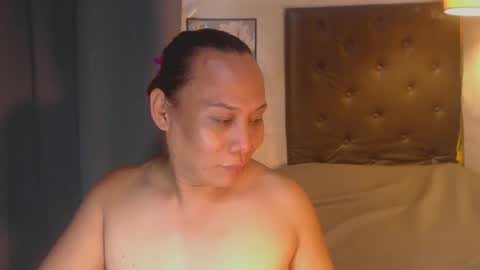 Snapshot of xhardcock2playx chatting on November 23, 12:10 am GODDESS KRISTEL online show from November 23, 12:10 am