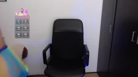 Snapshot of xia_abbey chatting on November 9, 10:19 pm Xia online show from November 9, 10:19 pm