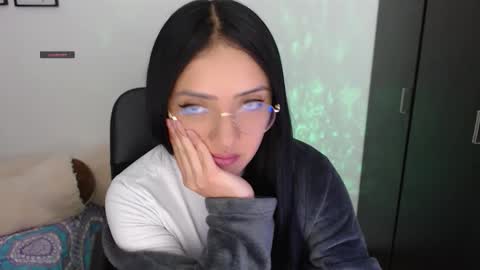 Snapshot of xia_abbey chatting on November 28, 11:18 pm Xia online show from November 28, 11:18 pm