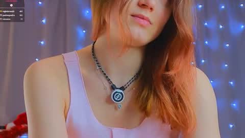 Snapshot of xiaobrunscheen chatting on January 6, 5:33 am Luna and Lina online show from January 6, 5:33 am