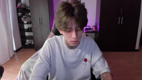 xIce Boy online show from February 6, 2:09 pm