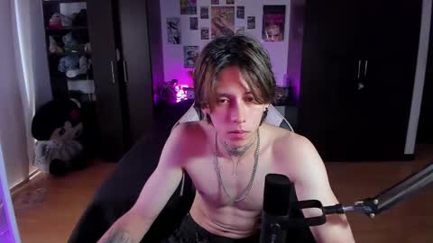 xIce Boy online show from March 29, 8:20 pm