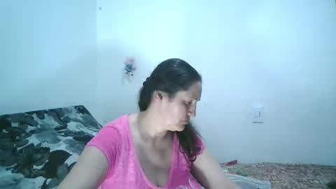 Snapshot of xime5144838 chatting on November 15, 11:10 pm Ximena online show from November 15, 11:10 pm