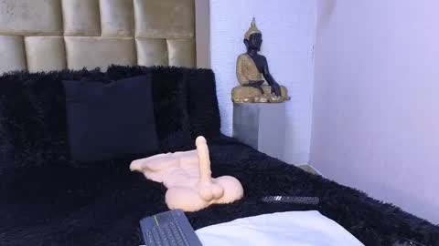 ximena online show from February 3, 5:07 am