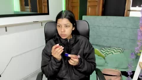 Xina Black online show from January 16, 3:54 am