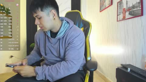      online show from November 18, 12:20 pm