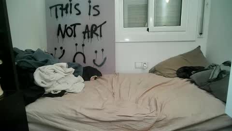 Snapshot of xlecram chatting on December 19, 2:24 pm Wendy online show from December 19, 2:24 pm