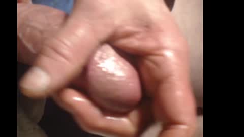 Snapshot of xloadzzz chatting on December 7, 7:16 am xloadzzz online show from December 7, 7:16 am