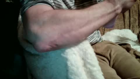 Snapshot of xlpack69 chatting on January 11, 4:16 am John online show from January 11, 4:16 am