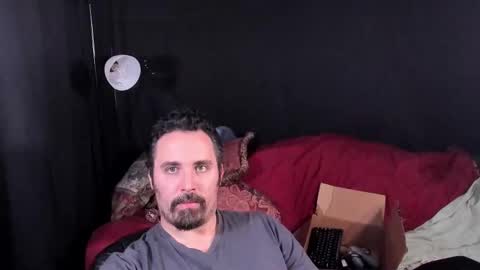 Snapshot of xmetalstudx chatting on November 26, 1:50 am MetalstudMaster online show from November 26, 1:50 am