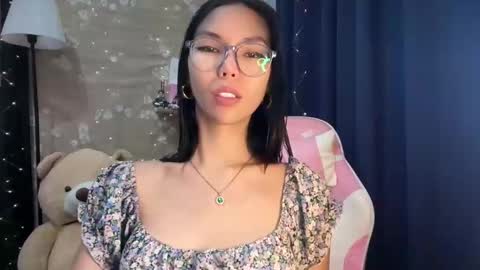 Sweet Monica online show from December 1, 9:25 am