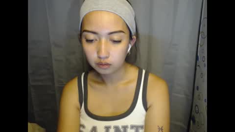 Ilove play tab00 and dirty show on wsp or tg and isell many videos and naked photos there online show from March 26, 5:02 am