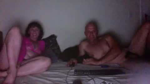 xnxxcoupleloveporn online show from October 17, 9:45 am