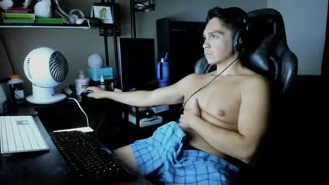 Snapshot of xoalejandroxo6 chatting on June 2, 7:21 am xoalejandroxo6 online show from June 2, 7:21 am