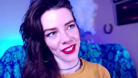 Bella Bondai online show from February 14, 6:10 am