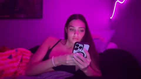 Harper  online show from November 27, 1:18 am