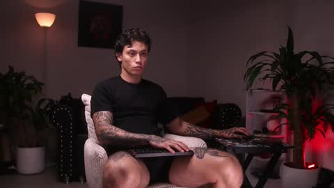   online show from March 1, 12:17 am