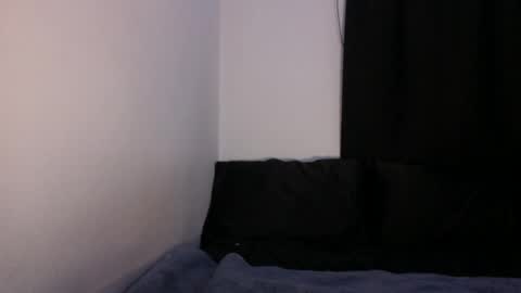 Miss K online show from January 22, 7:25 am