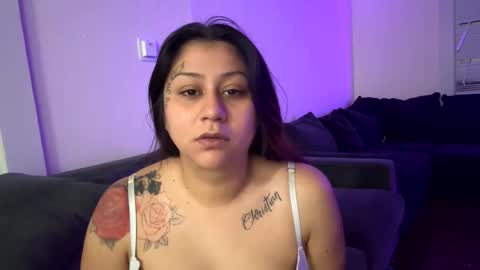 xoxoalizehibaby online show from November 7, 8:25 am