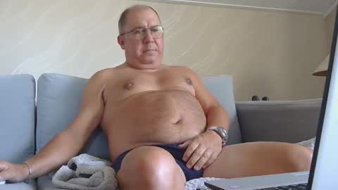 Snapshot of xrap chatting on September 15, 2:28 pm xrap online show from September 15, 2:28 pm